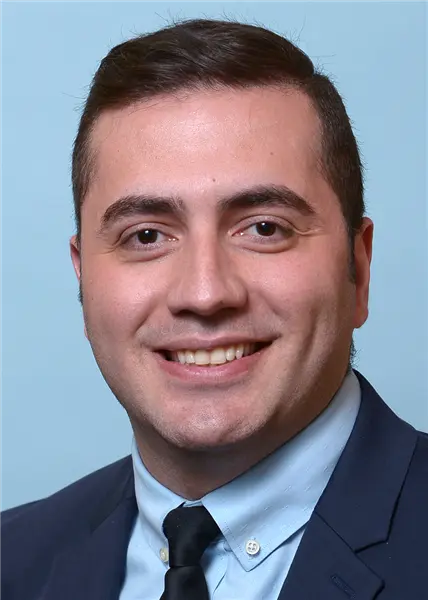 38438-Etemadi, Navid