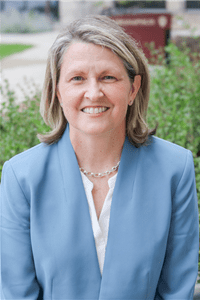 Dr. Lisa Landrum Dr. Lisa Landrum headshot
