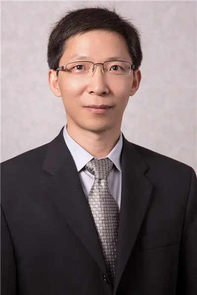 Renzhi Han