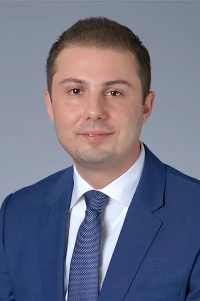 Nabil Adra headshot