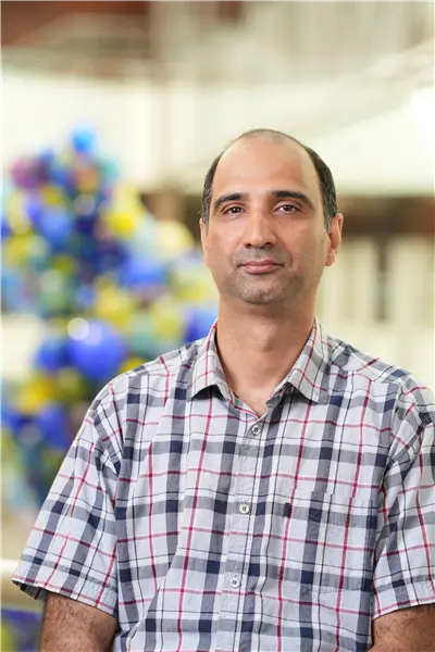 64706-Rashidian, Amir