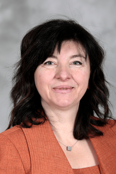 43739-Stefanescu, Beatrice 43739-Stefanescu, Beatrice